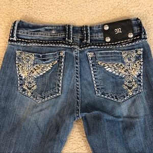 Miss Me Cross Jeans